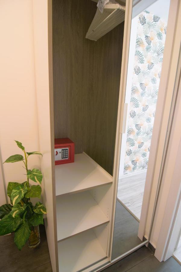 Tisza River Apartman Szeged Esterno foto